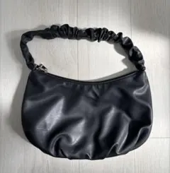 LAKOLE ブラック スモールハンドバッグのサムネイル