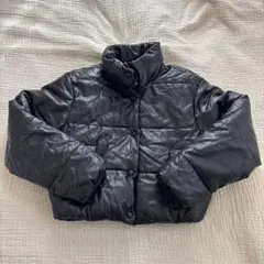 ZARA フェイクレザージャケット　ブラックショート丈ダウンジャケット