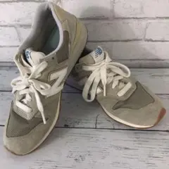 ★12.16 Y218 ニューバランス スニーカー 24.5 CM996LU2