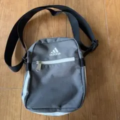 アディダス✴︎ショルダーバッグ