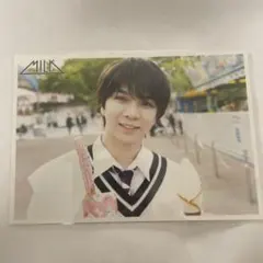 M!LK 塩﨑太智 生写真のサムネイル