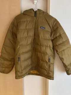 パタゴニア　ハイロフトダウンセーターフーディー　　ボーイズ　キッズサイズ　XL