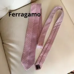 サルヴァトーレ フェラガモ ネクタイ