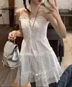 エンブロティアードミニキャミワンピース