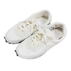 NIKE ナイキ DBREAK オフホワイト スニーカー　24cmのサムネイル