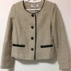 ナチュラルビューティーベーシック　ノーカラージャケット