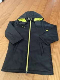 Puma フード付きダウンコート 黒/黄