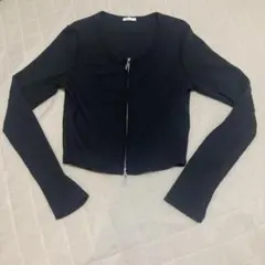 GU ブラック 長袖 トップス　黒　ファスナー　カーディガン　短丈