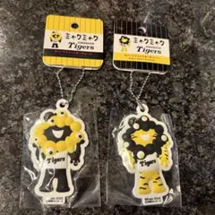 ミャクミャク 阪神タイガース ラバーマスコットキーチェーン2個セット