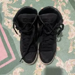 PRADA ハイカットスニーカー ブラック 36.5のサムネイル