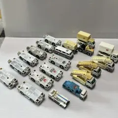 【希少】西ドイツ製含 Herpa等 1/87 ミニカー 5台まとめ売り 古物 希少】西ドイツ製含 Herpa等 1/87 ミニカー 5台まとめ売り 古物 - メルカリ