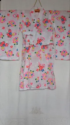 子供用　花柄 浴衣 110cm