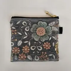 台形ポーチ インド刺繍リボン×合皮 10cmファスナー マチ付き - メルカリ