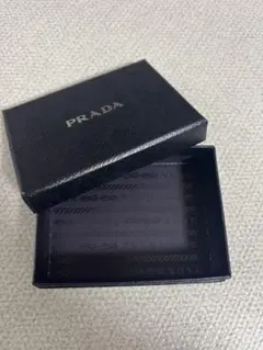 PRADA キーケース　箱