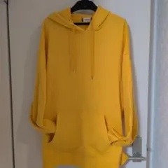 BROWNY イエロー フード付きパーカー M