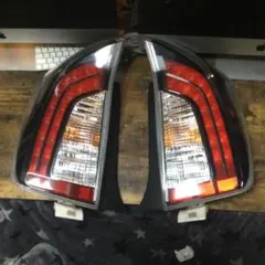 がじゅまる様専用　トヨタ 30プリウス G's 30系 純正テールランプ左右