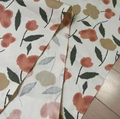 花柄コットン生地 33x37+141x20㎝　ハギレ ハンドメイド