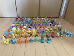 【バラ売り不可】初期 ポケモン指人形 フィギュアなどいろいろ まとめ売り ポケモン 指人形 初期～ 82体まとめ売り おまけ付き