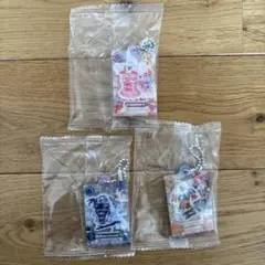 アイカツ　アクリルチャーム 星宮いちご、霧矢あおい、一ノ瀬かえで