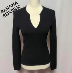 BANANA REPUBLIC♡黒のVネック長袖ニットセーター