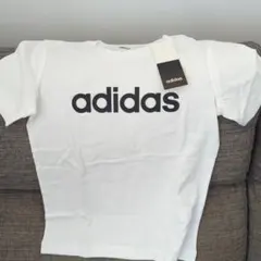 タグ付き 新品 adidasTシャツ130