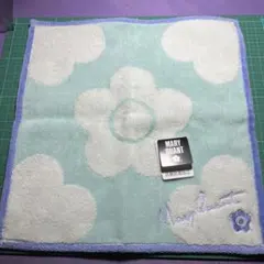 新品タグ付きMARY QUANT 花柄ハンカチ ピンクのサムネイル