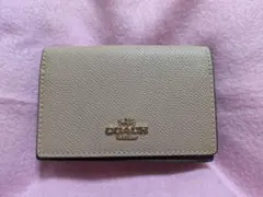 コーチ　COACH ベージュ レザー 名刺入れ