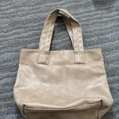 ZUCCAベージュ ハンドバッグのサムネイル