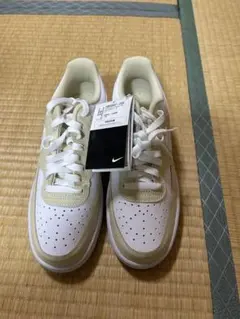 Nike ナイキ コートビジョン LO ベージュ スニーカー US8.5