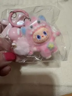 ラブブ、ふわふわキーホルダー
