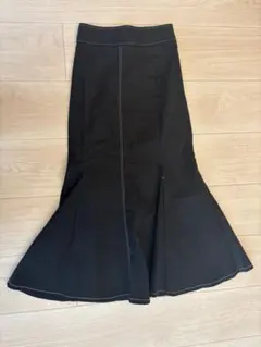 【美品】GU ジーユー　ステッチマーメイドロングスカート　ブラック　Sサイズ