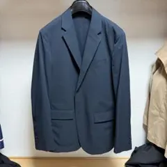 【新品】ユニクロ　感動ジャケットライト　ネイビー