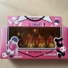 浦和レッズ'05ベアブリック+キューブリックセット - メルカリ