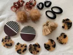 まとめ売り　アクセサリーパーツ18個　ミンクファータッセルボーダーセット