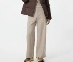 UNIQLO ブラッシュドジャージータックワイドパンツ　ベージュ