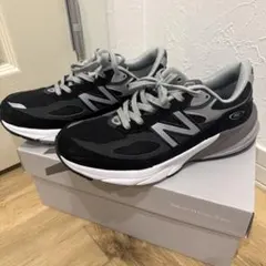 New Balance 990V6 
