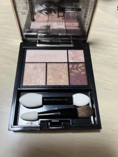 マキアージュドラマティックスタイリングアイズRD606ラズベリーモカ