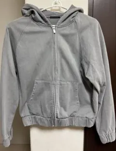 ZARA ジップパーカー