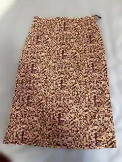 幾何学模様ブラウンタイトスカート