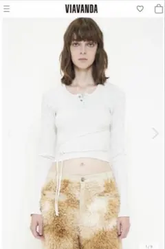 VIAVANDA CUT OUT LONG SLEEVE TOP / WHITE