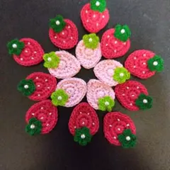 いちごのモチーフ