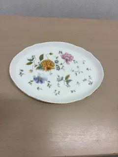 ＷＥＤＧWOOD ＢoｎeＣh In a花柄陶磁器楕円皿