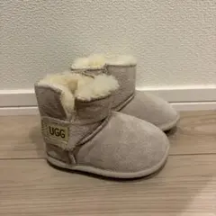 UGG ベビームートンブーティ グレージュ　Lサイズ