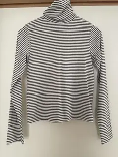 白黒ストライプ タートルネック長袖