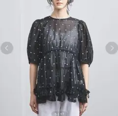 【美品】UNITEDARROWS 2トーン ドットジャカード フリルブラウス UNITED ARROWS（ユナイテッドアローズ）の「2トーン ドットジャ