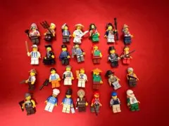 c*l様 【一点もの】LEGO オリジナルミニフィグ 28体 大量セット 武器付