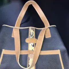 レオナール　ブラウン トートバッグ　イタリア製　A4サイズ 送料無料