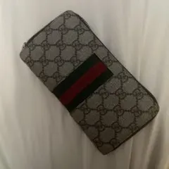 GUCCI GGキャンバス ラウンドファスナー長財布