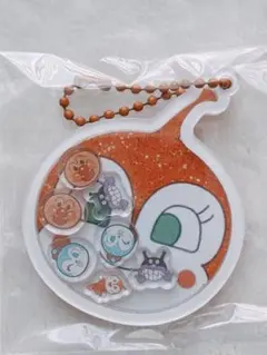 アンパンマン ドキンちゃん シャカシャカキーホルダー