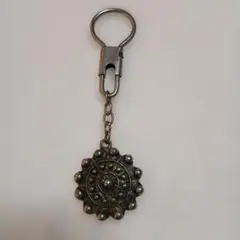 三ツ矢サイダー 純銀製 シルバーキーホルダー - メルカリ